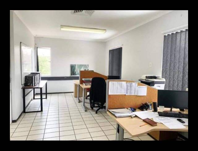 130M² OFFICE TO LET IN EMPANGENI CENTRAL